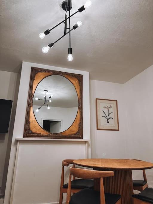Modern Flat In Apartamento
