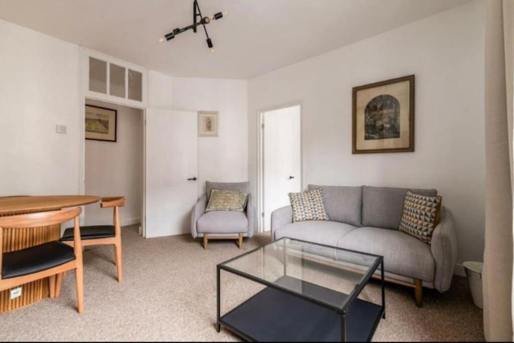 Appartement Modern Flat In Londen